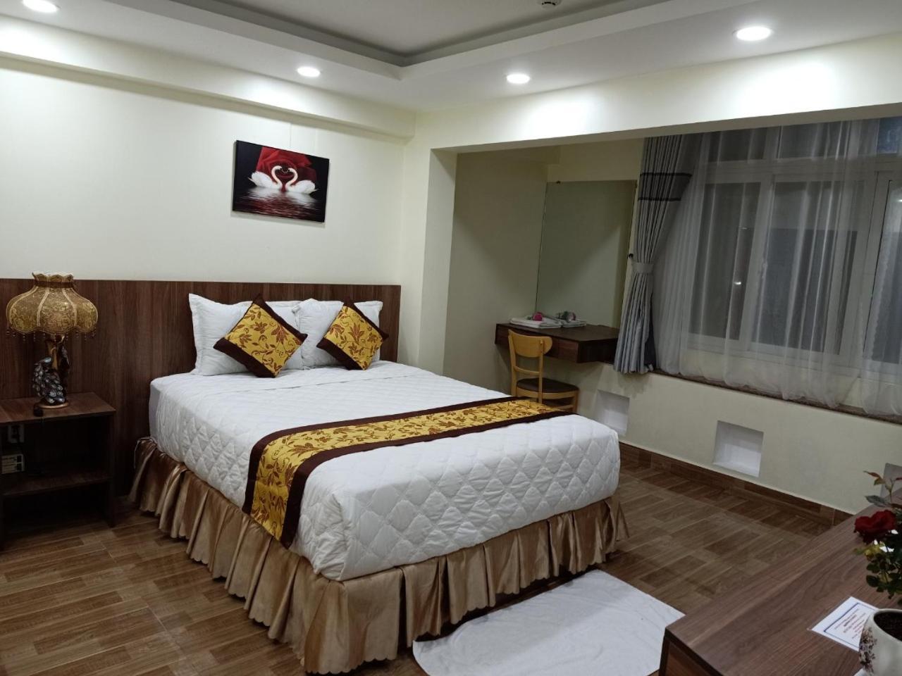 Motel Hoang De Тяудок Екстер'єр фото